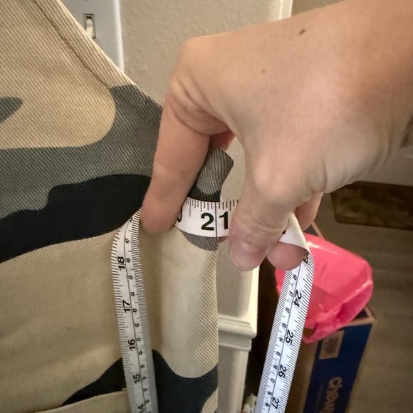 Stylish Camouflage Women's Jumpsuit - Picture 3 of 4